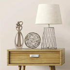 Estatuilla de Pareja Abrazándose - Día de los Enamorados